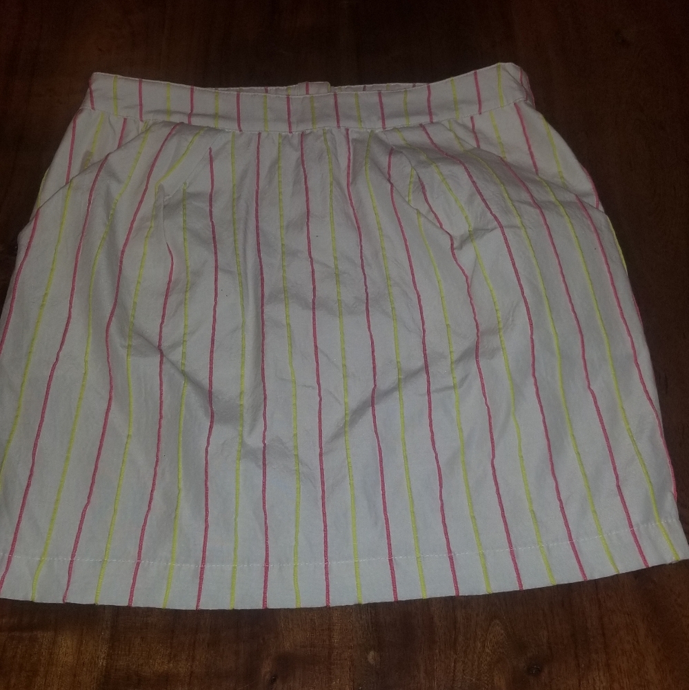 Tulle cream striped skirt with pockets